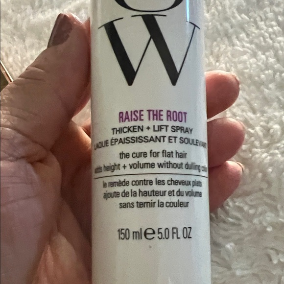 NEW RAISE THE ROOT
THICKEN + LIFT SPRAY, the cure for flat hair, 150 ml - Picture 3 of 11